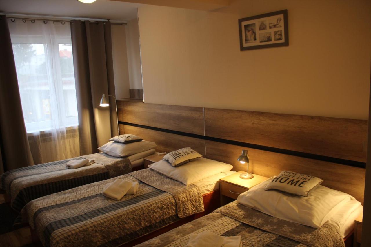 Hotel 1 بوتسك المظهر الخارجي الصورة