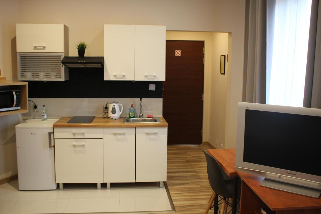 Hotel 1 بوتسك المظهر الخارجي الصورة